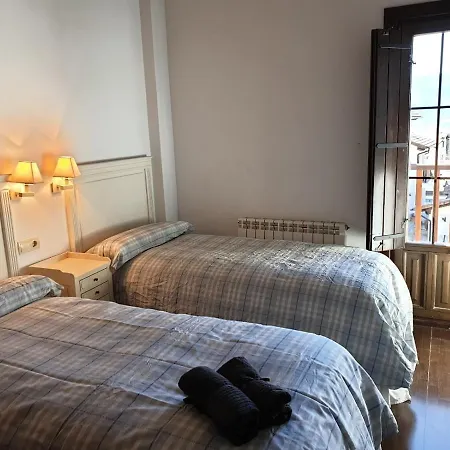 Santa Elena Vut-hu-20-093